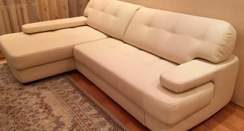 Обивка углового дивана.  Усолье-Сибирское